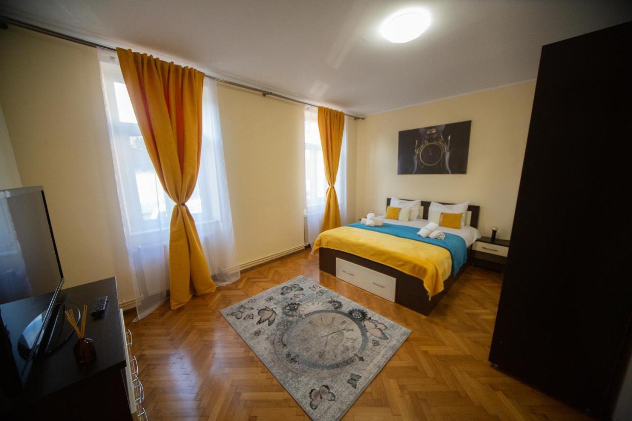 Happy Mood Apartment 5 Braşov Eksteriør billede